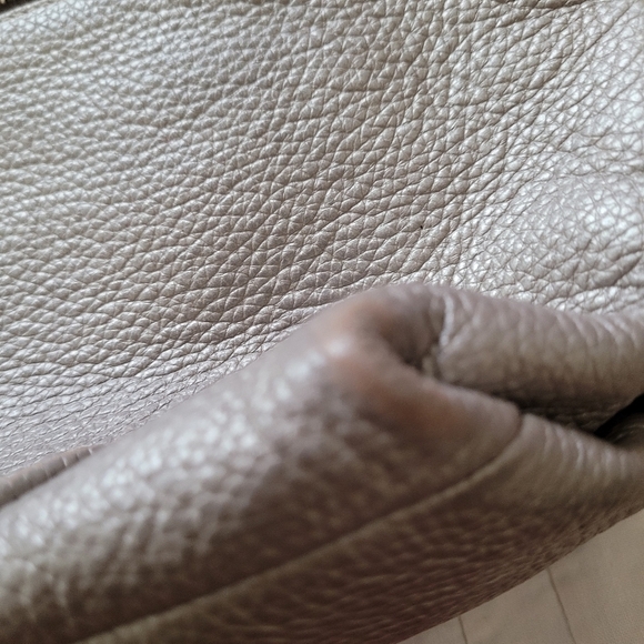 COACH Metallic Pebble Leather Soho Duffle Convertible Shoulder Crossbody… - Picture 8 of 10